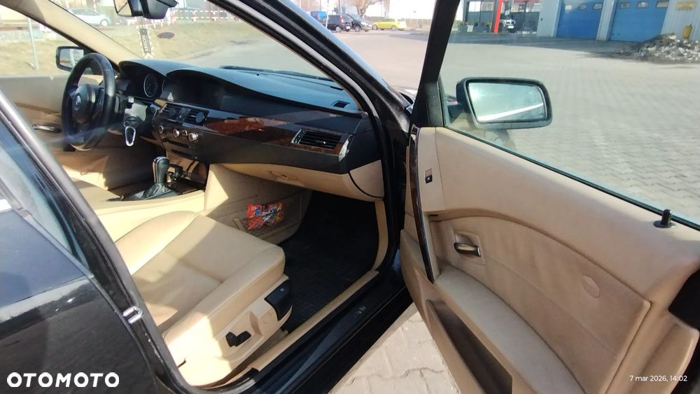 BMW Seria 5 530d - 8