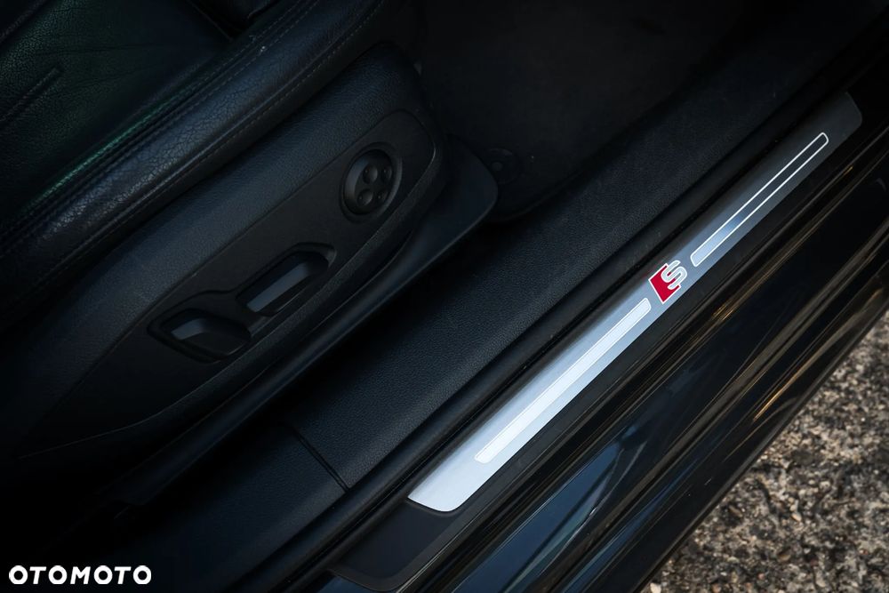 Audi A4 Limousine 2.0 TFSI Sport S tronic - 24