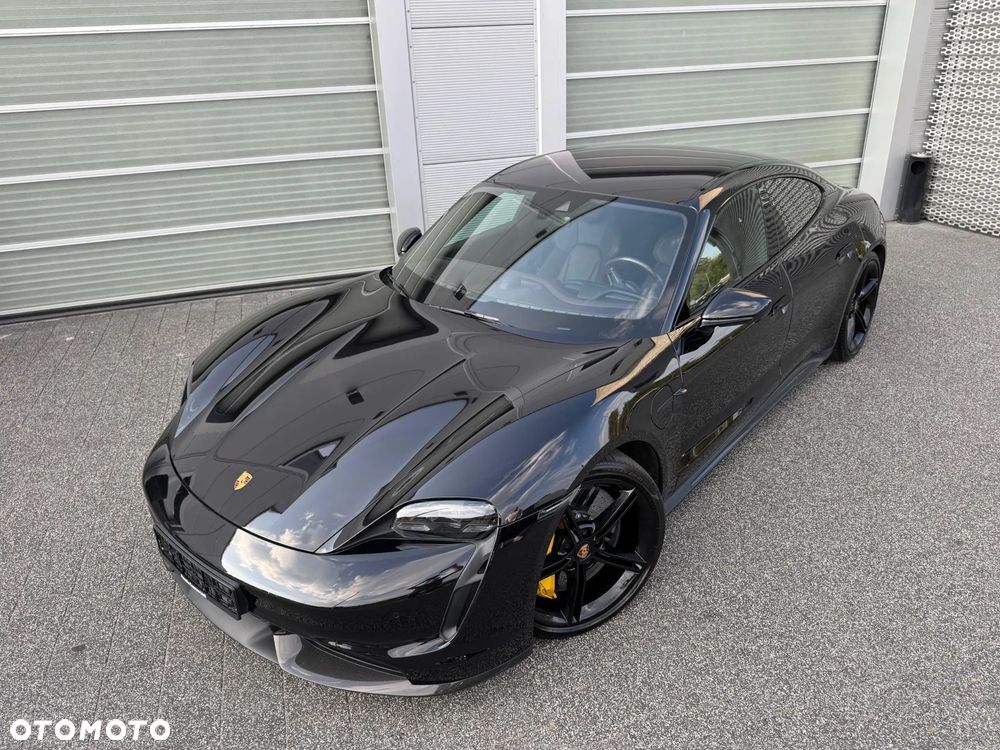 Porsche Taycan - 2