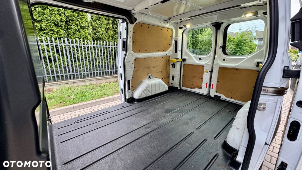 Ford Transit Custom L2H2 średni  xenon kamera idealny 2.0 TDCI blaszak krótki L1H2 VAT FV faktura 23% 3 miejsca / osobowy blaszak podwójne drzwi z obu stron - 18