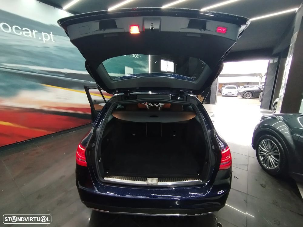 Mercedes-Benz C 220 d AMG Line - 13