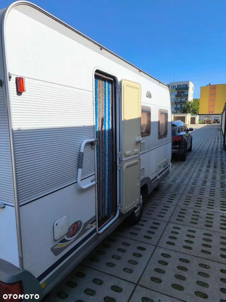 Dethleffs EF2 Camper - 18