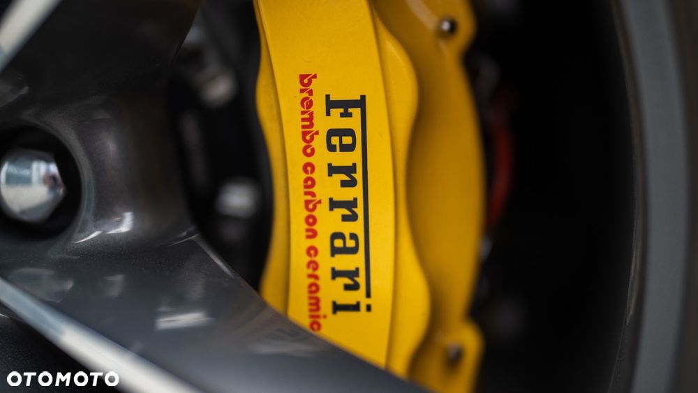 Ferrari Roma - 17