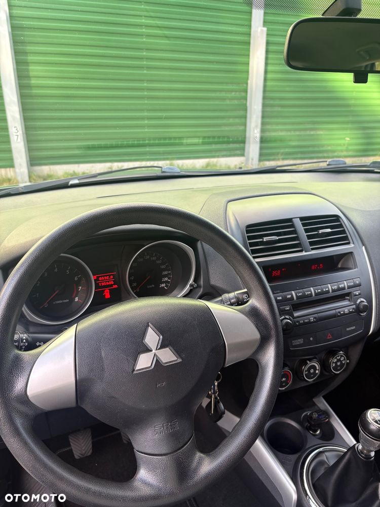 Mitsubishi ASX 1.6 ARCTIC - 17