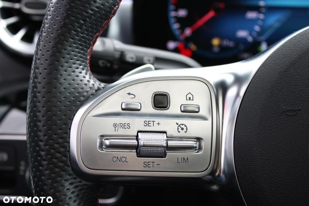 Mercedes-Benz CLA - 19