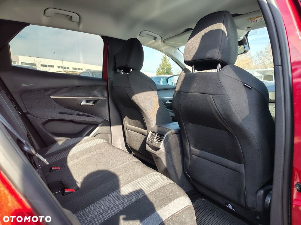 Peugeot 3008 1.2 PureTech Active Pack S&S - 9