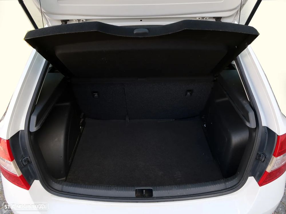 Skoda Rapid Spaceback 1.2 TSi Elegance - 16
