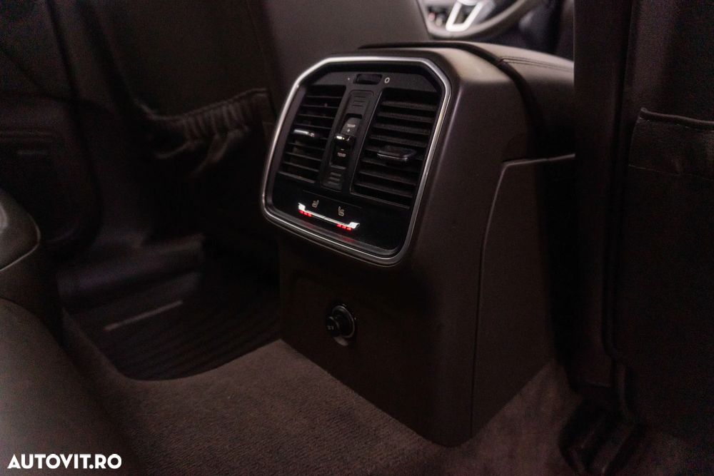 Porsche Macan 3.0 PDK S - 35