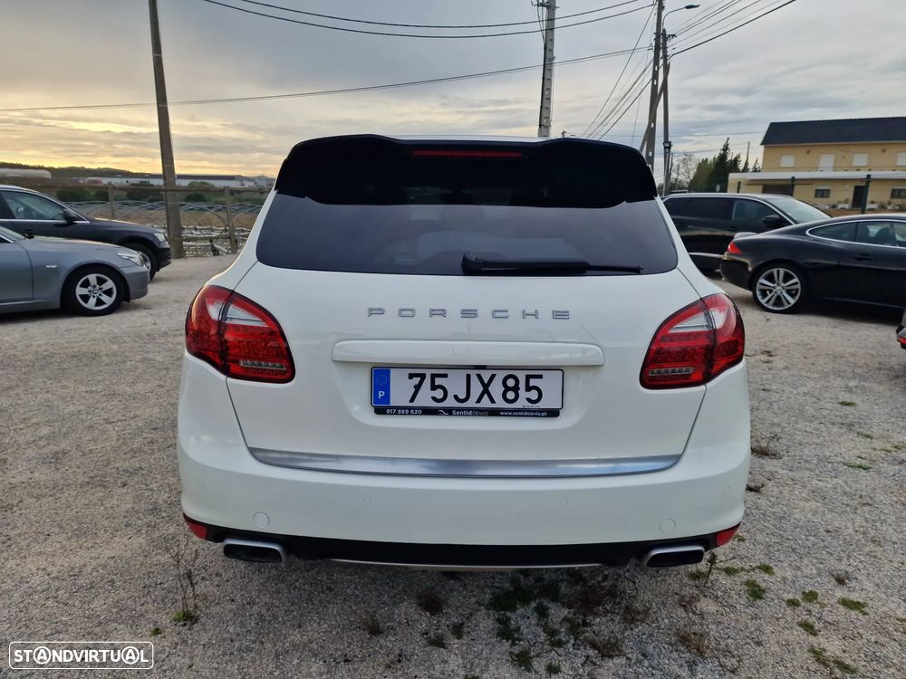 Porsche Cayenne - 7