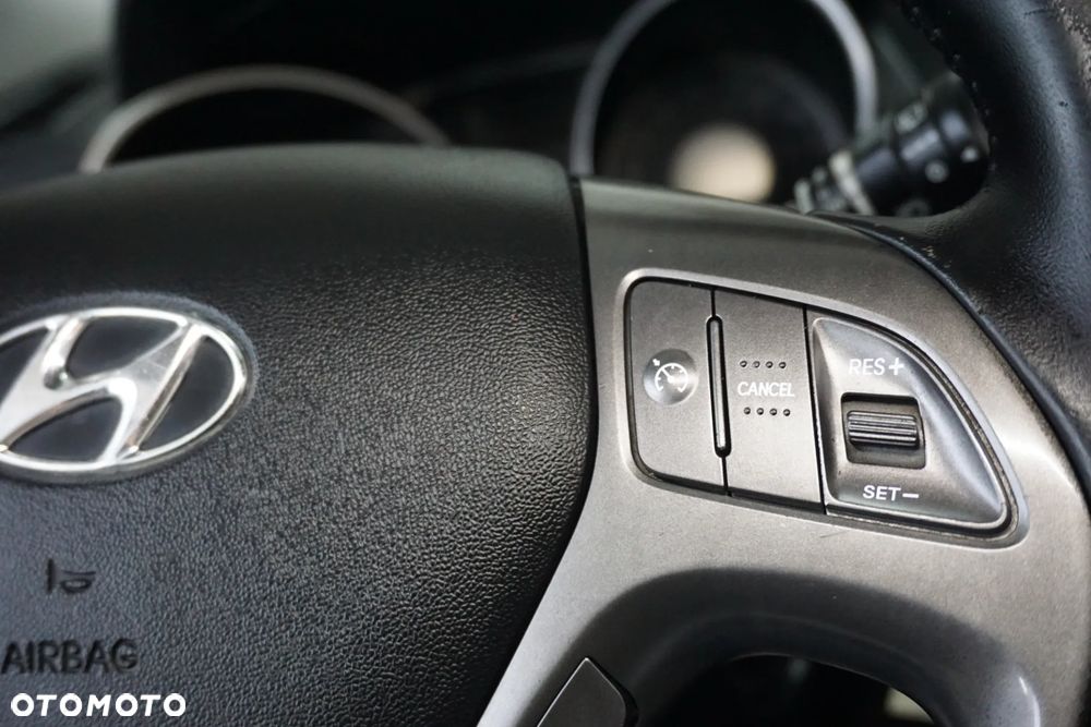 Hyundai ix35 2.0 CRDi 4WD Trend - 34