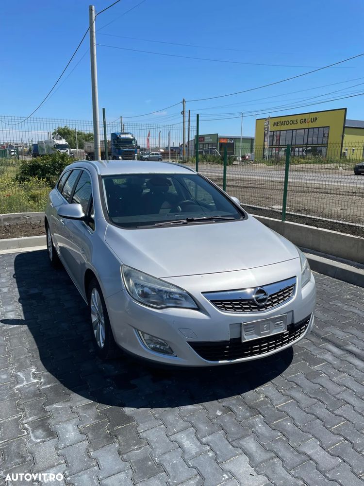 Opel Astra 1.7 CDTI Cosmo - 3
