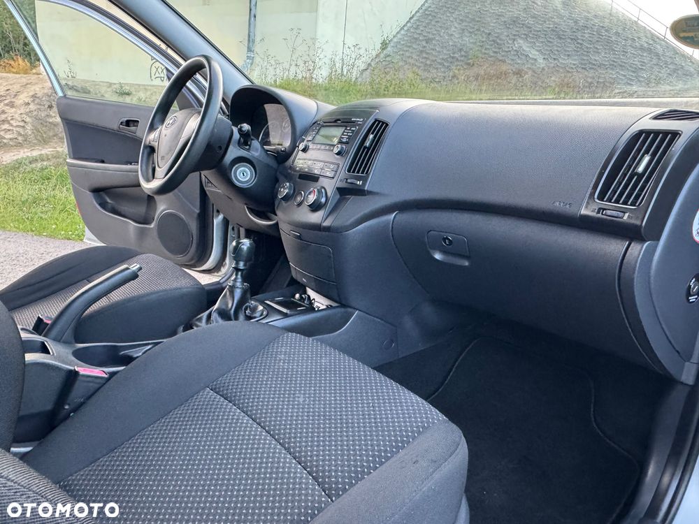 Hyundai i30 1.4 Blue Comfort - 31