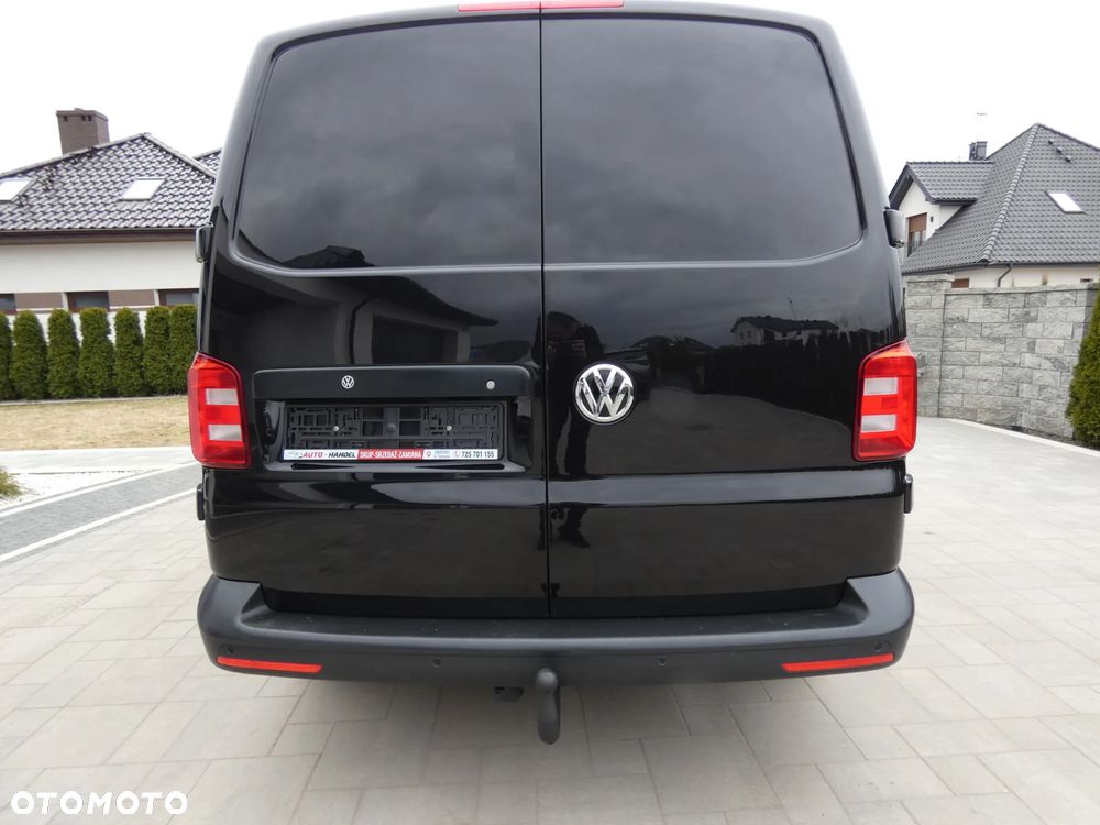 Volkswagen Transporter - 11