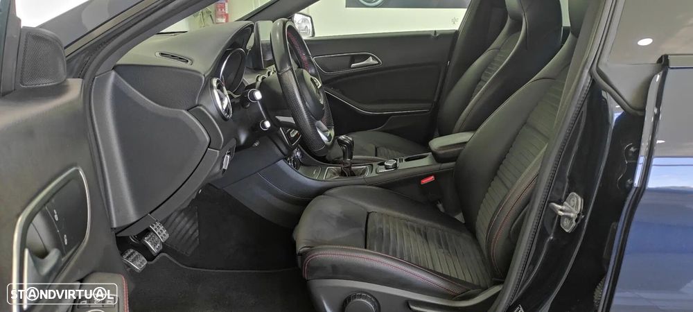 Mercedes-Benz CLA 180 d Shooting Brake AMG Line - 17