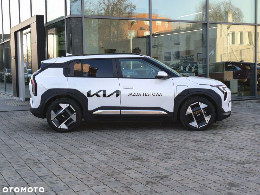 Kia EV3 - 3