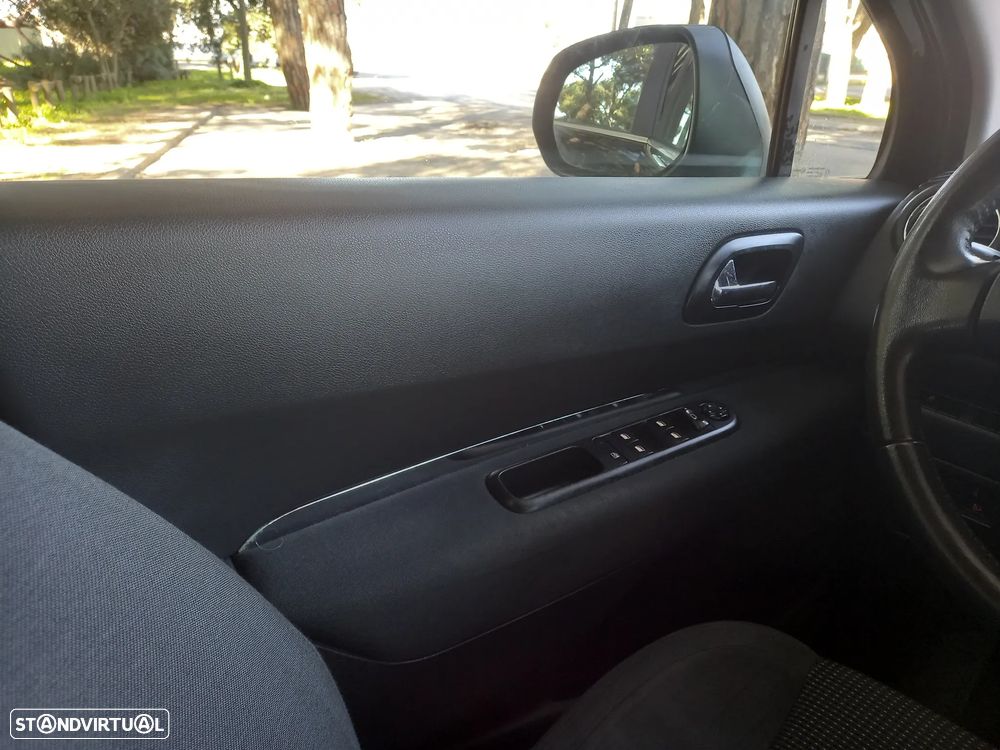 Peugeot 5008 BlueHDI 120 Stop & Start Style - 19