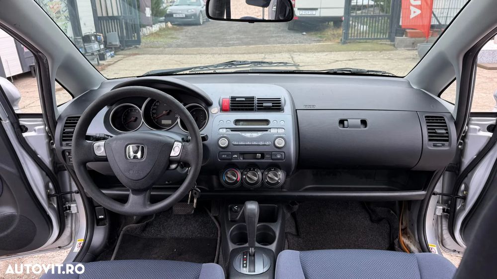 Honda Jazz 1.4 CVT LS - 6