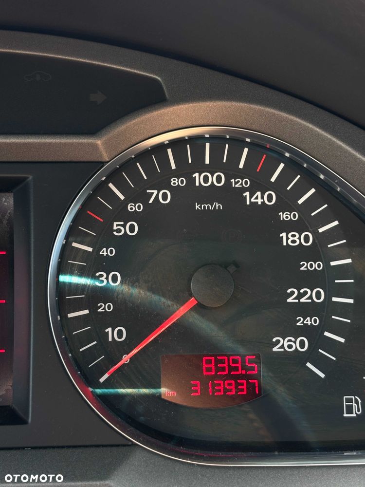 Audi A6 Avant - 5