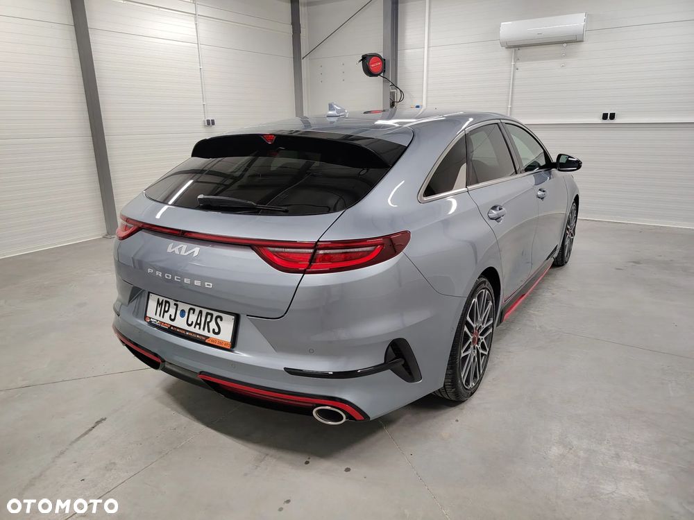 Kia ProCeed 1.6 T-GDI DCT7 OPF GT - 13