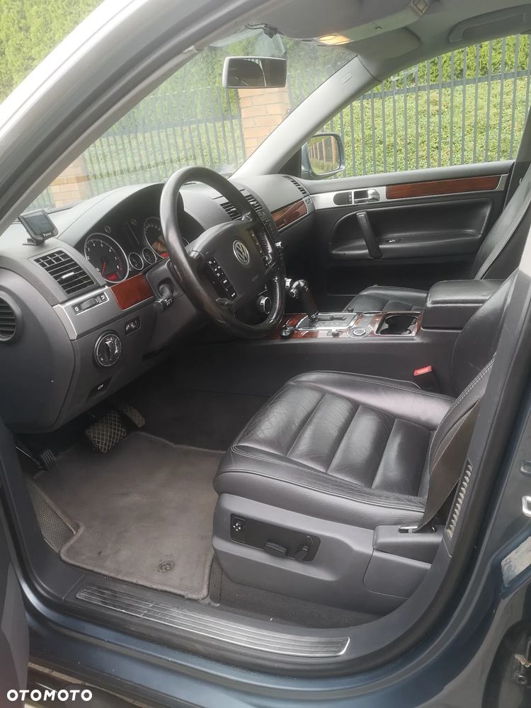 Volkswagen Touareg 3.2 V6 Tiptr - 8