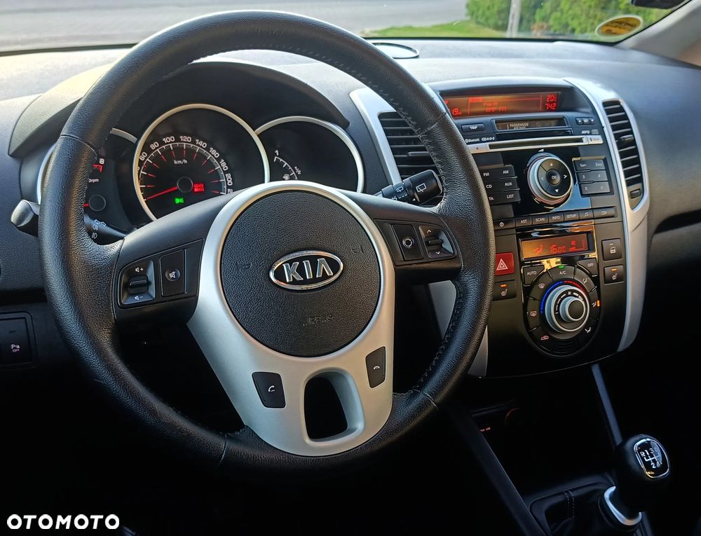 Kia Venga 1.4 CVVT Dream-Team Edition - 23