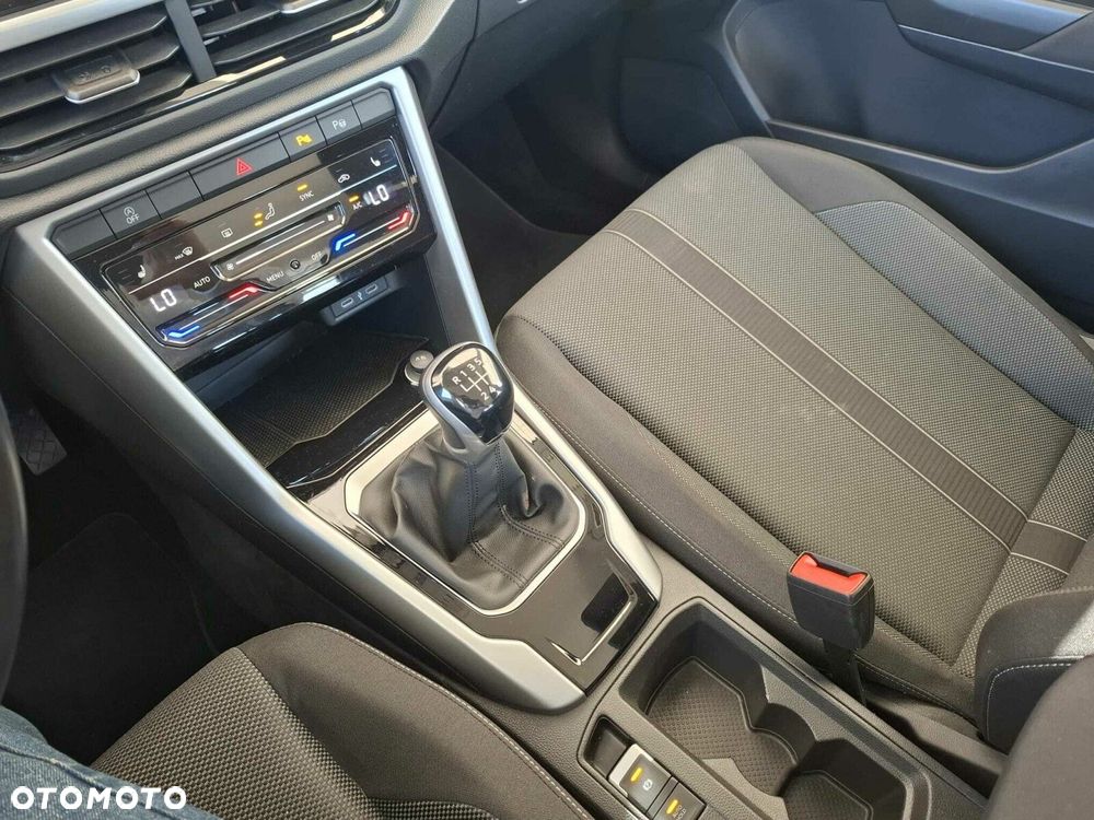Volkswagen T-Roc 1.5 TSI Life - 16