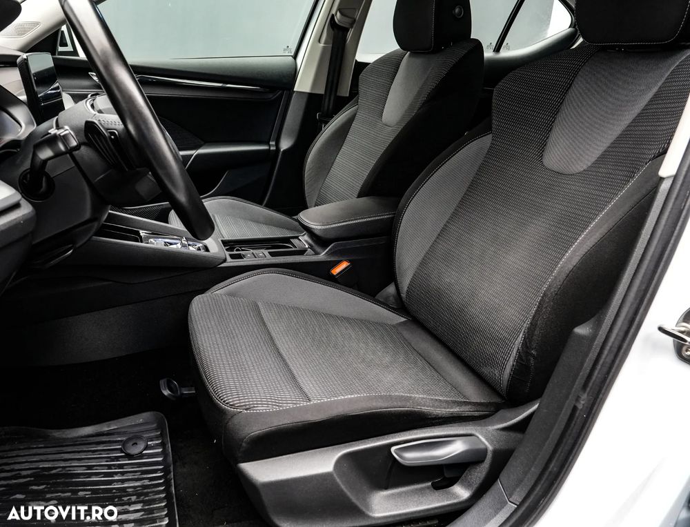 Skoda Octavia 2.0 TDI DSG Style - 13