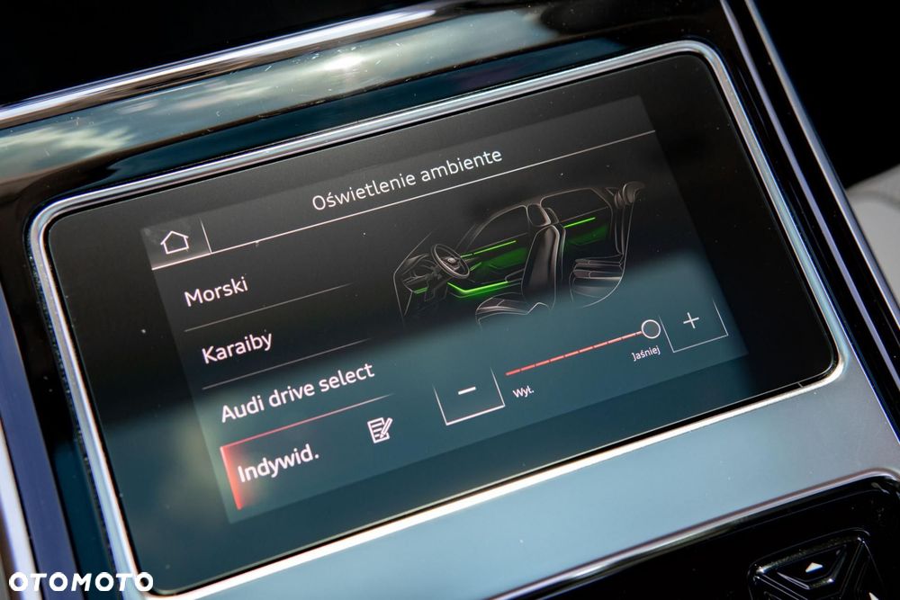 Audi A8 L 55 TFSI mHEV Quattro Tiptr - 34