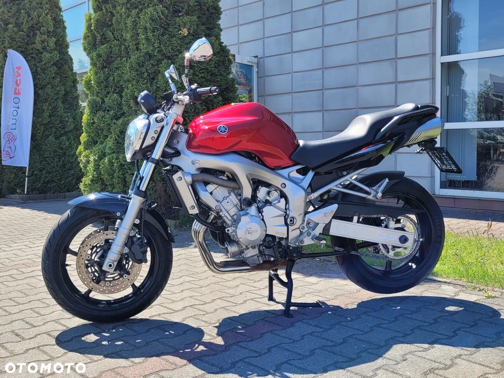 Yamaha FZ6 - 4