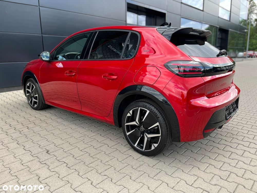 Peugeot 208 - 13