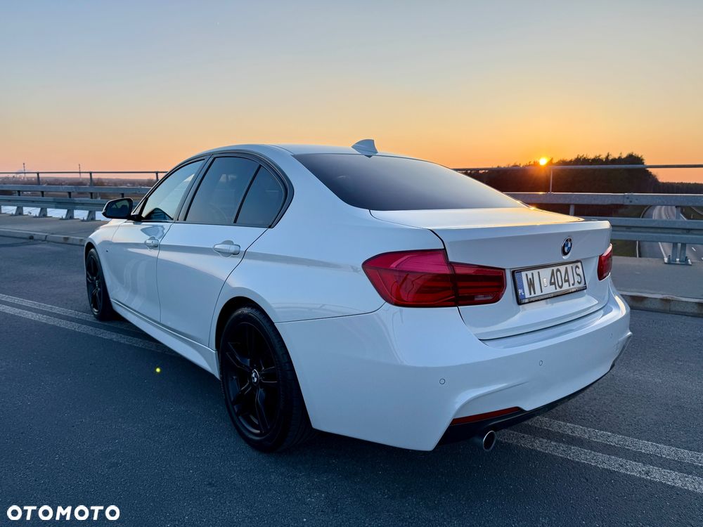 BMW Seria 3 - 12