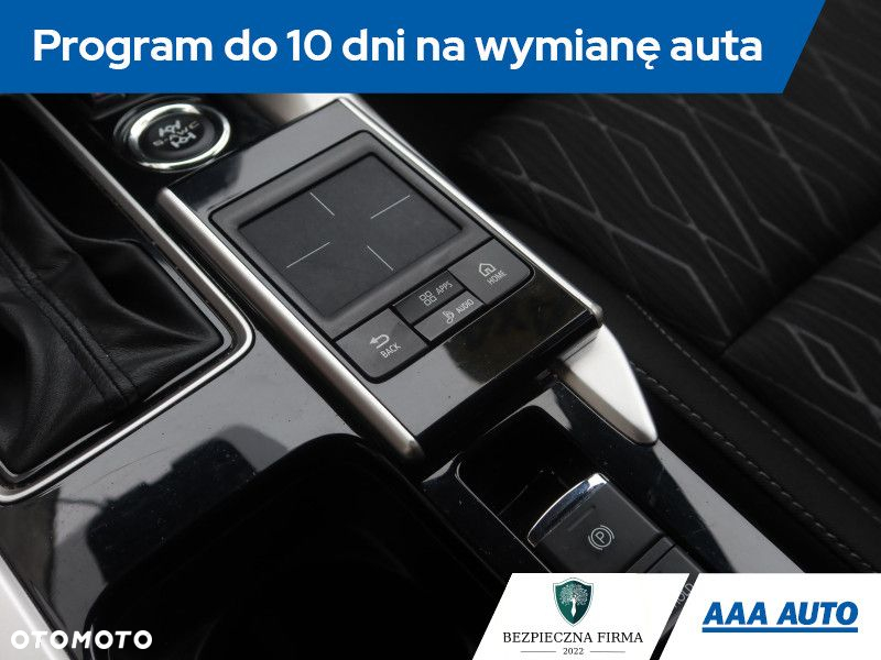 Mitsubishi Eclipse Cross - 19