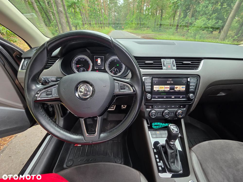 Skoda Octavia 2.0 TDI DSG L&K - 18