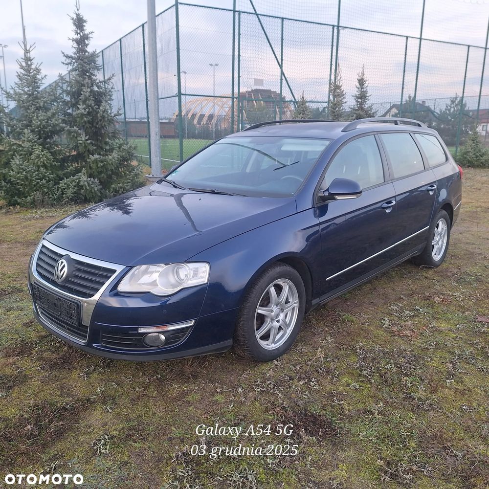 Volkswagen Passat 2.0 TDI DPF BlueMotion Technology Comfortline - 1