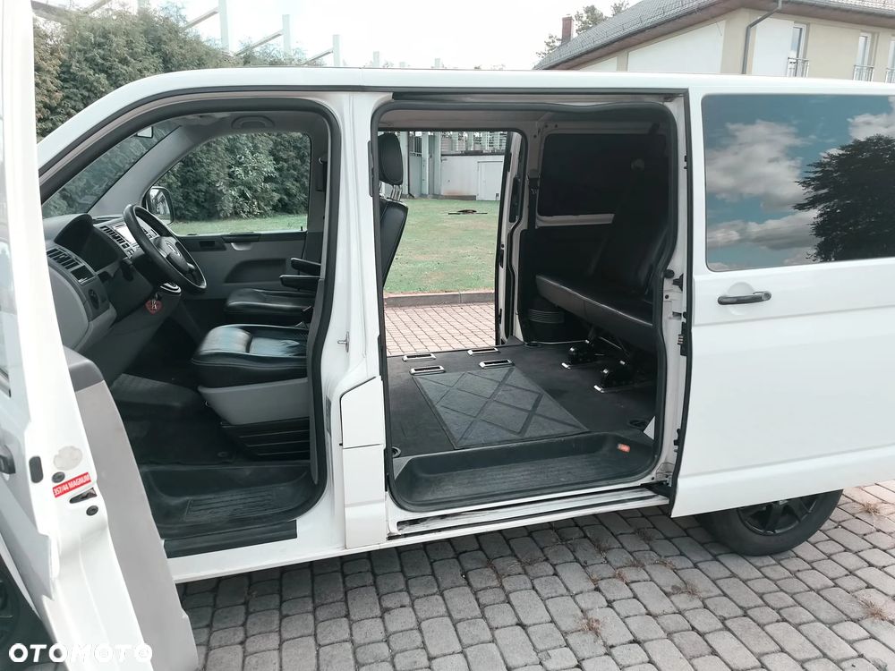 Volkswagen Transporter - 7