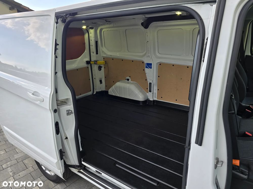 Ford TRANSIT CUSTOM - 10
