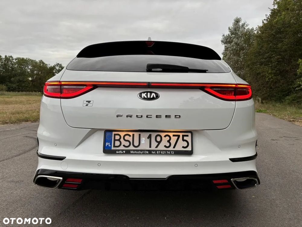 Kia ProCeed 1.6 T-GDI GT DCT - 9