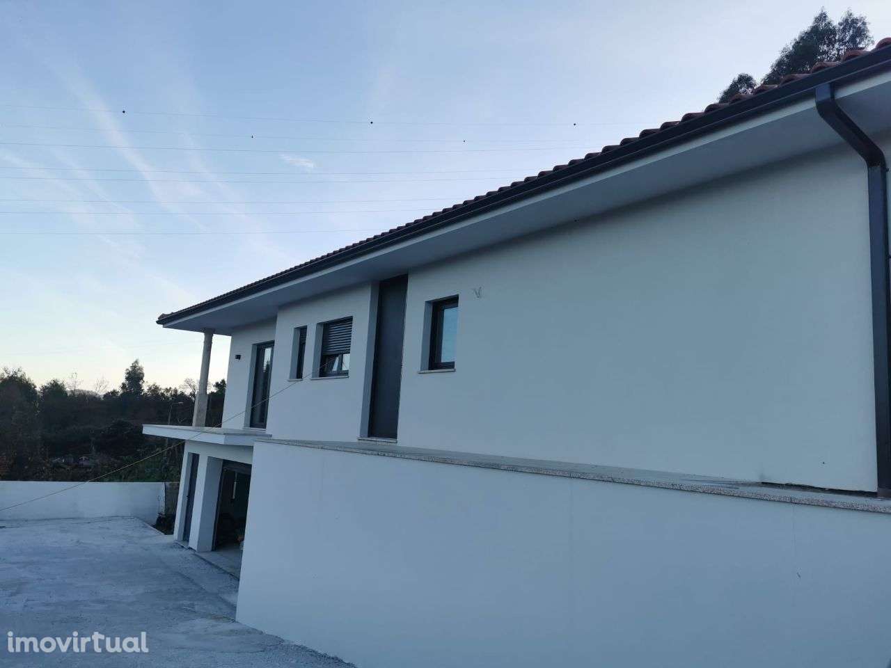 Moradia T3+1 de luxo em S. Torcato - Grande imagem: 3/11