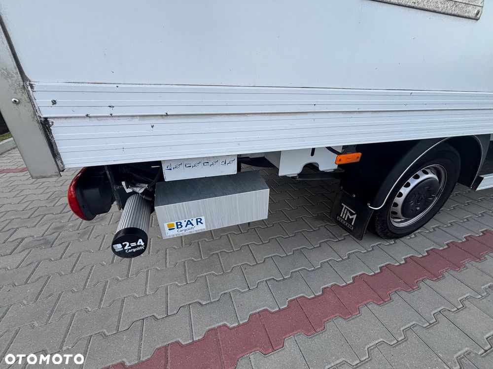 Renault Master Winda 2024r., 2 sztuki, salon PL, vat 23% - 11