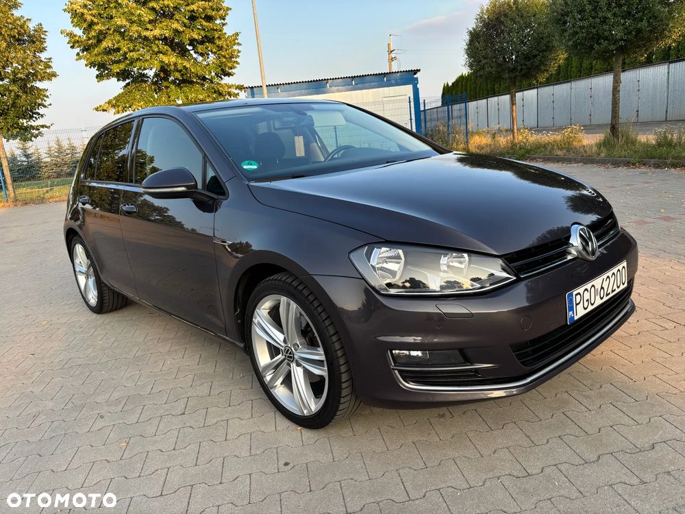 Volkswagen Golf 1.6 TDI BlueMotion Technology Lounge - 3