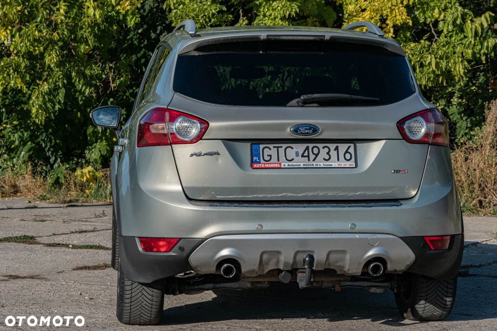 Ford Kuga - 17