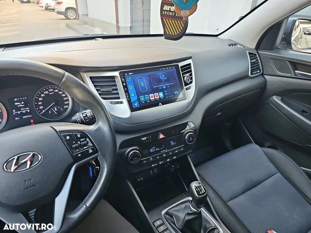 Hyundai Tucson 2.0 CRDI 4WD 6MT Style - 13