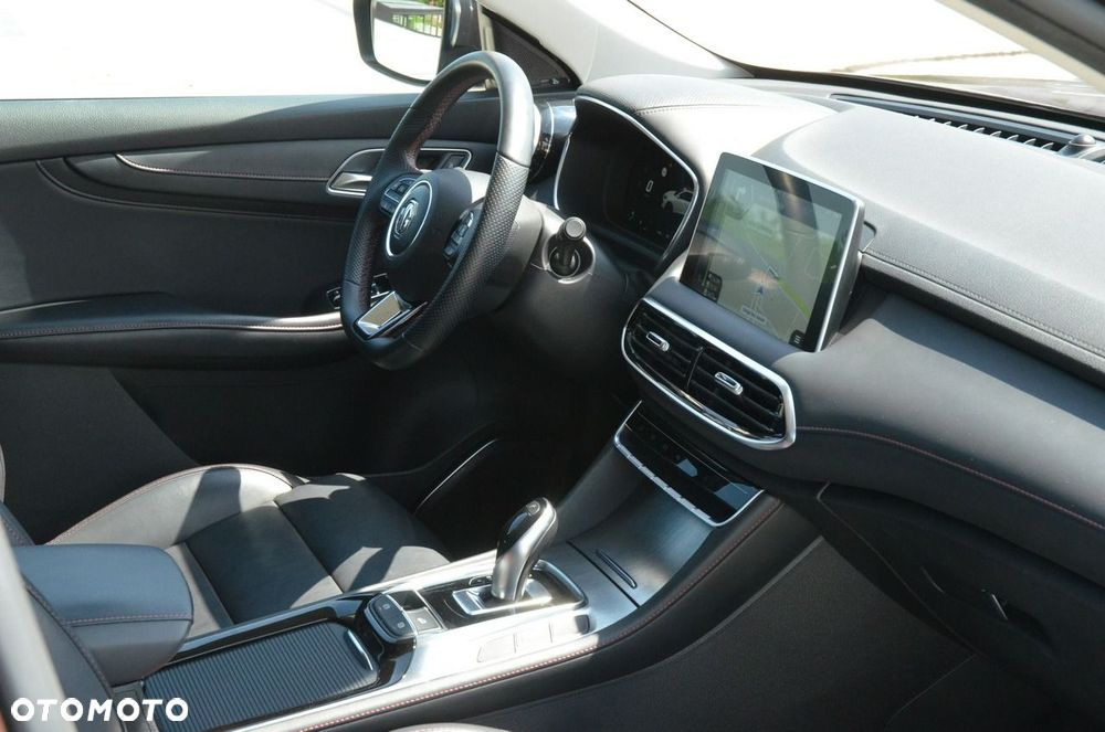 MG HS 1.5T-GDI Comfort - 17