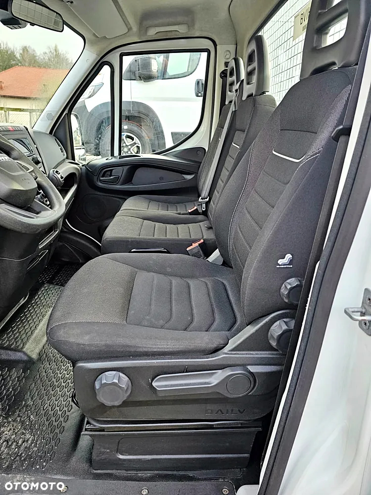 Iveco 35C16 - 9