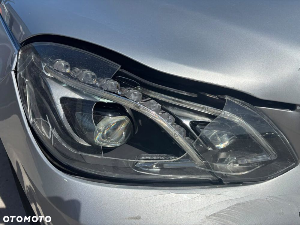 Mercedes-Benz Klasa E 220 CDI 7G-TRONIC Avantgarde - 18