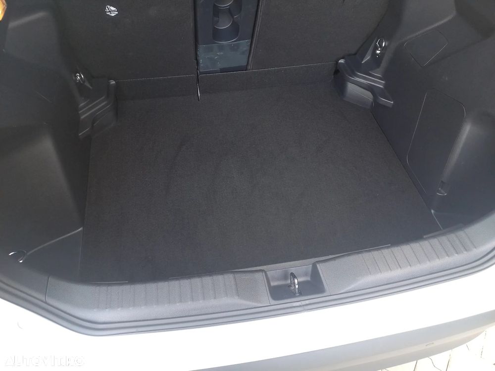 Toyota Yaris 1.5 MT Dynamic - 26