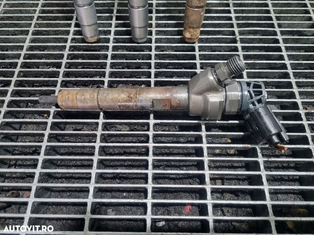 Injector BMW X3 F25 2.0 D 2010 - 2014 184CP N47D20C Euro5 (1245) Diesel 0445110595 - 3