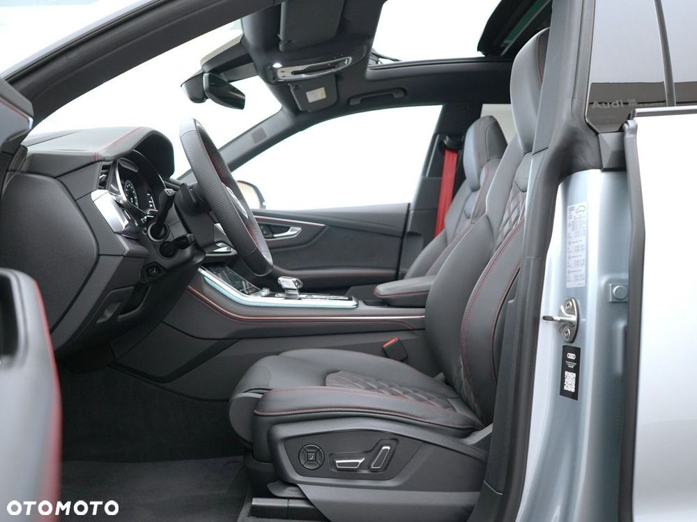 Audi Q8 - 17
