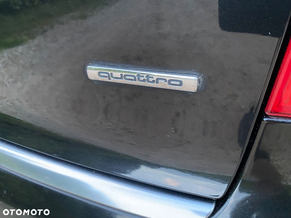 Audi A4 Avant 2.5 TDI quattro - 28