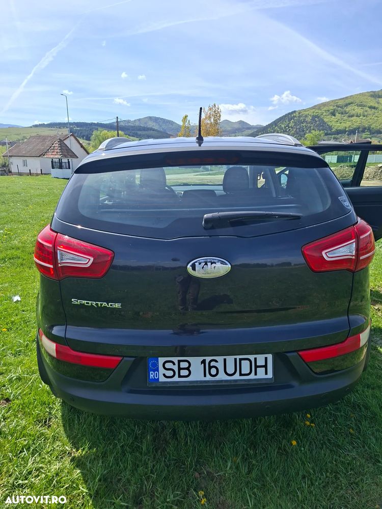 Kia Sportage 1.6 GSL MT 4x2 CLASSIC - 3